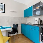 Hope - With Shared Pool Guest house Porec