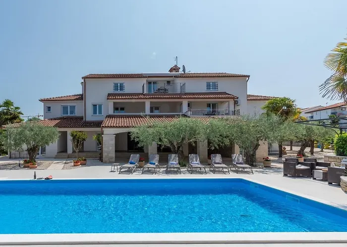 Hope - With Shared Pool Poreč