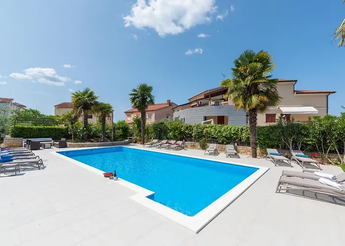 Casa de hóspedes Hope - With Shared Pool