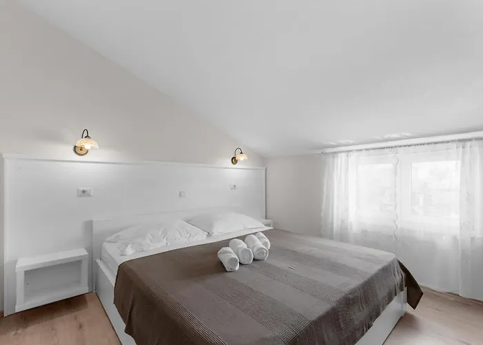 Hope - With Shared Pool Poreč