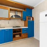 بيت ضيافة Hope - With Shared Pool 4*