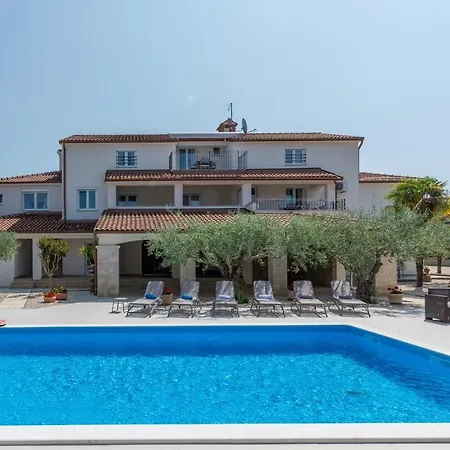 Hope - With Shared Pool Poreč