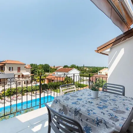 Hope - With Shared Pool Гостевой дом 4*