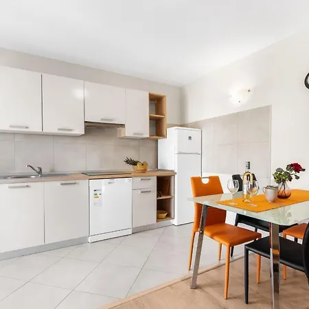 Hope - With Shared Pool 4*