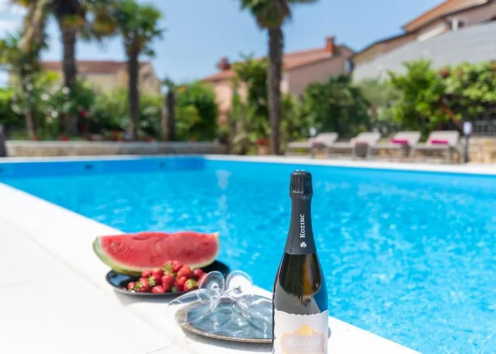 Hope - With Shared Pool Porec