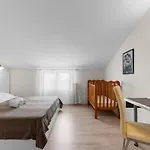 Guest house Hope - With Shared Pool Porec